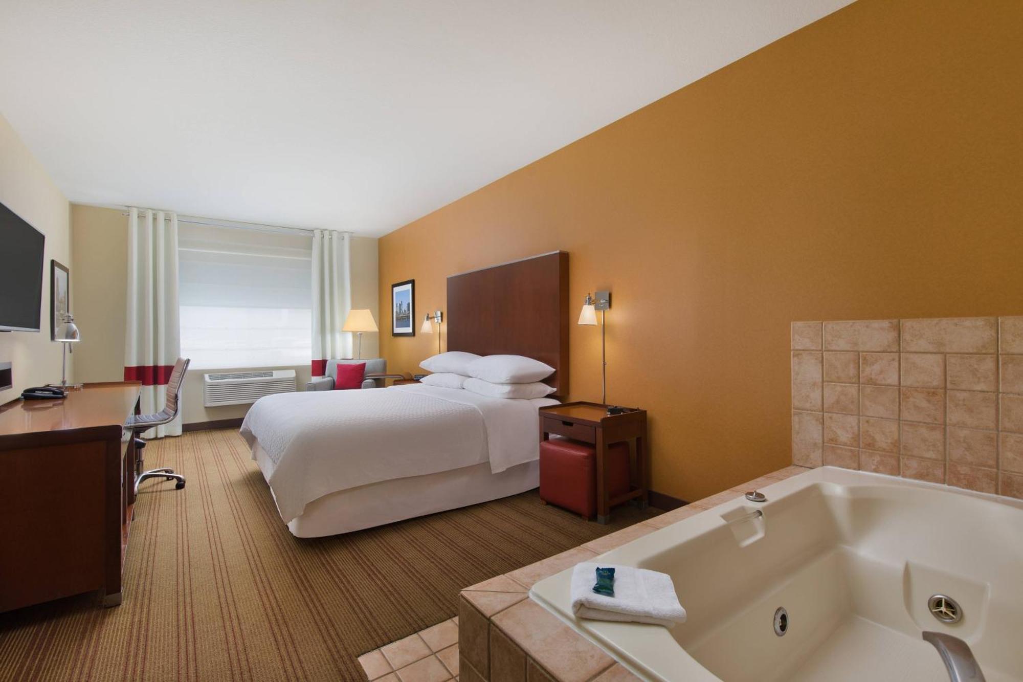 Four Points By Sheraton Portland East Fairview Bagian luar foto