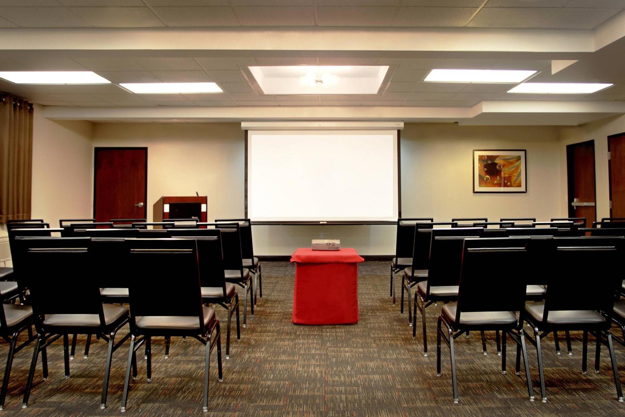 Four Points By Sheraton Portland East Fairview Bagian luar foto