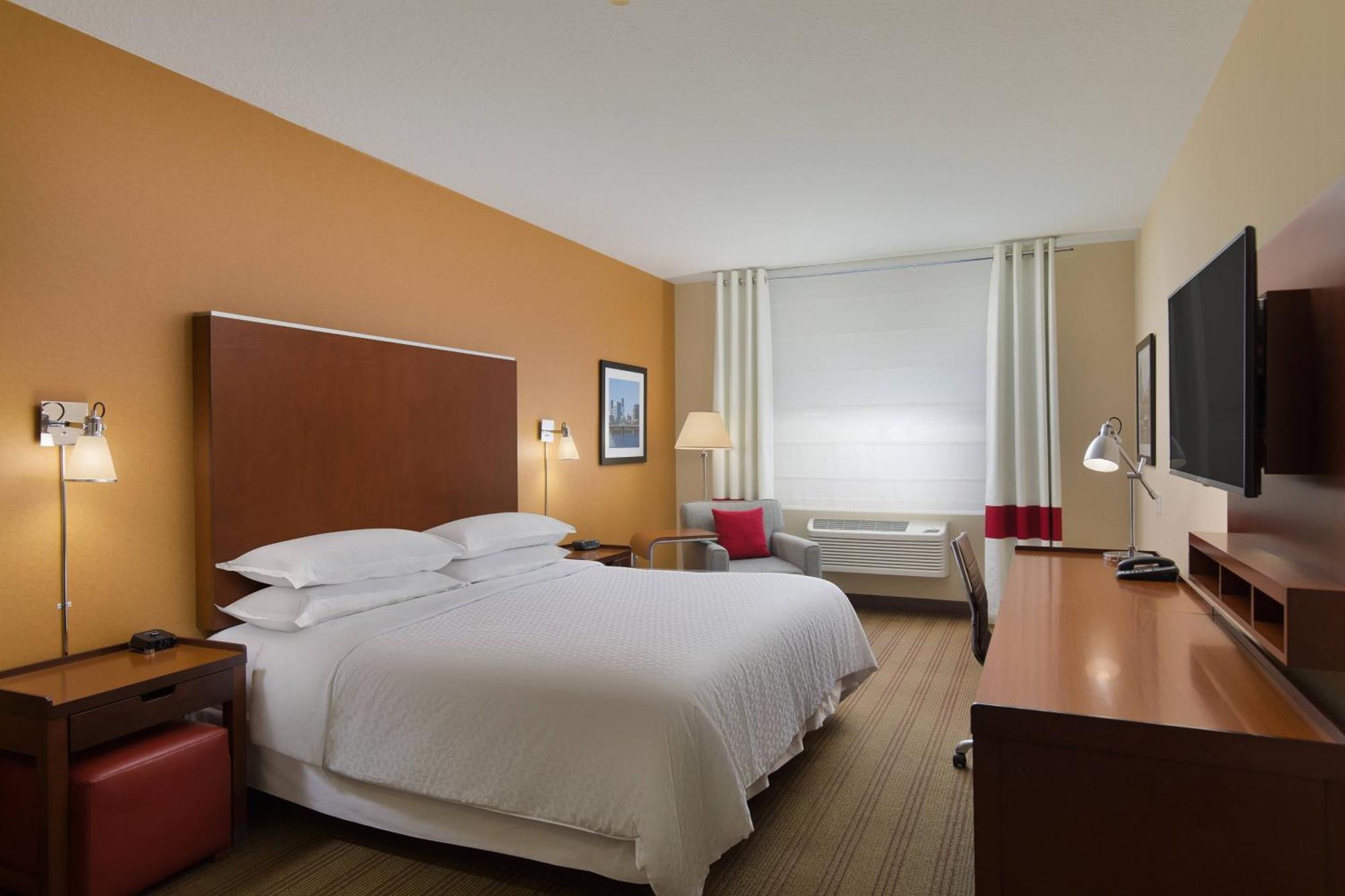 Four Points By Sheraton Portland East Fairview Bagian luar foto