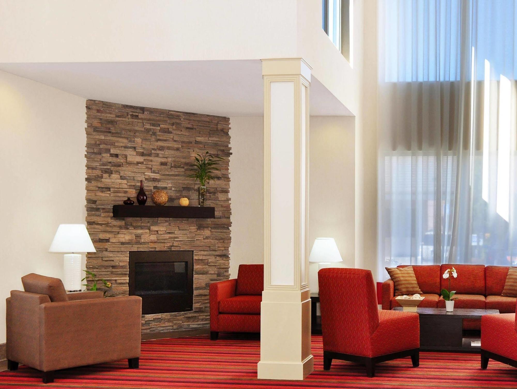 Four Points By Sheraton Portland East Fairview Bagian luar foto